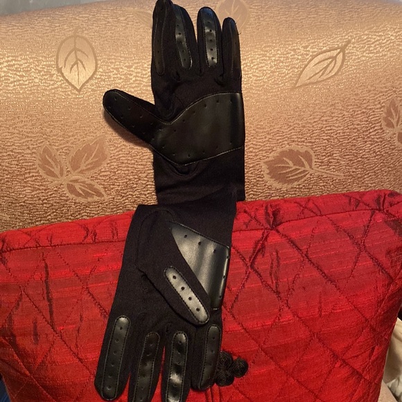 Get in your driving style in chic gloves! - Picture 7 of 8